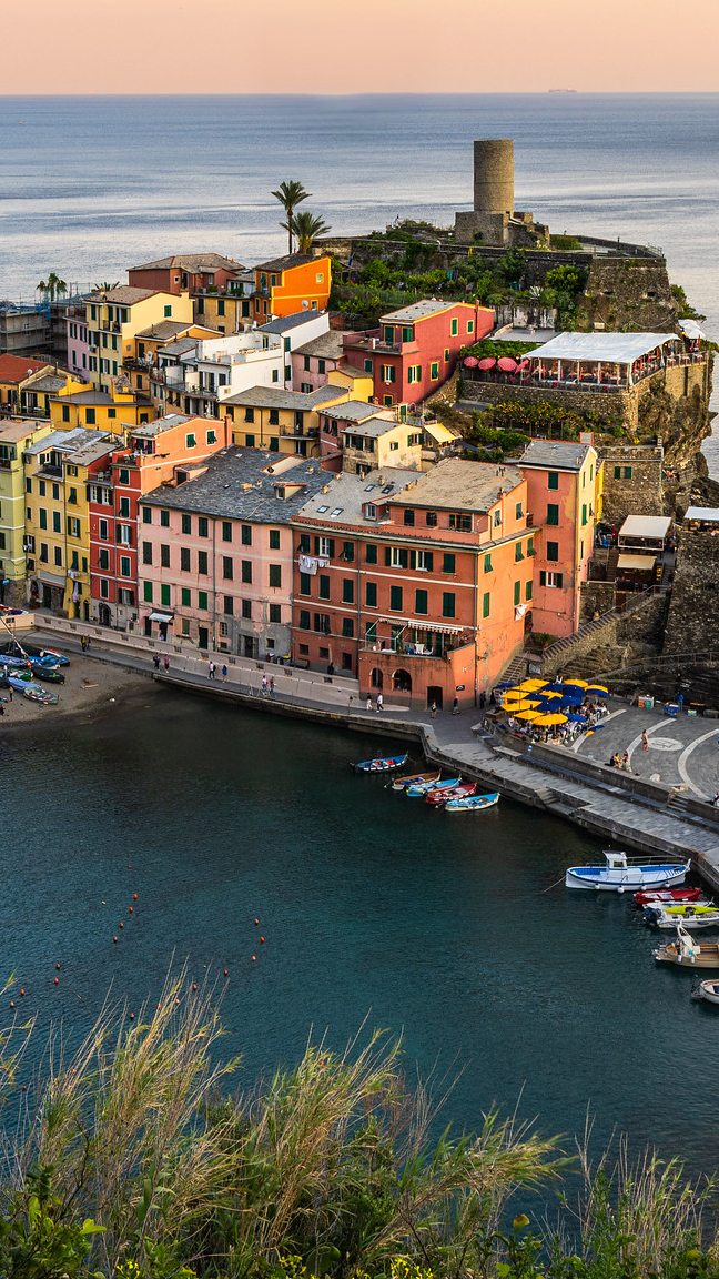 Vernazza nad Morzem Liguryjskim we Włoszech