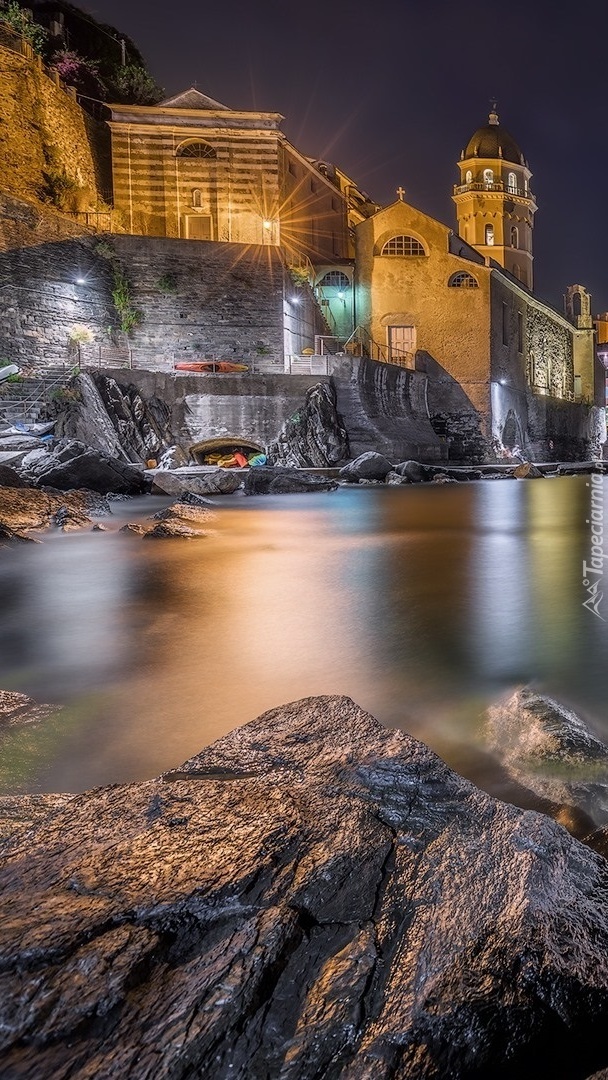 Vernazza nocą