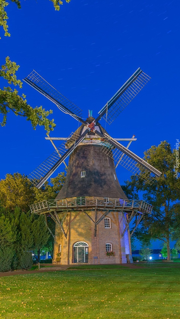 Wiatrak Querensted Mill w Niemczech