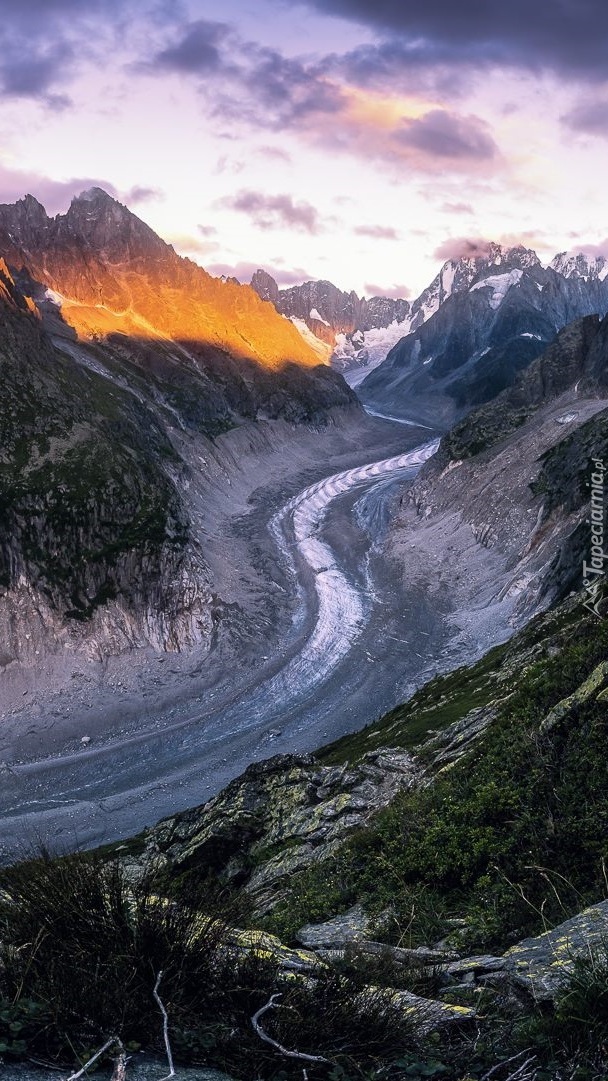 Widok na góry Mont Blanc i lodowiec Mer de Glace