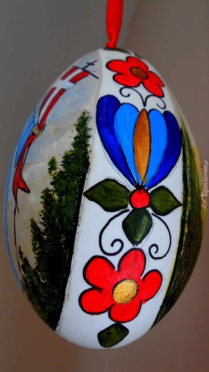 Wielkanocna pisanka z kaszubskim wzorem