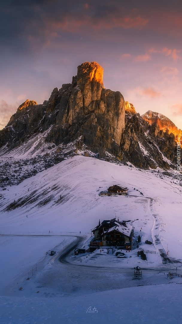 Włoskie Dolomity zimą