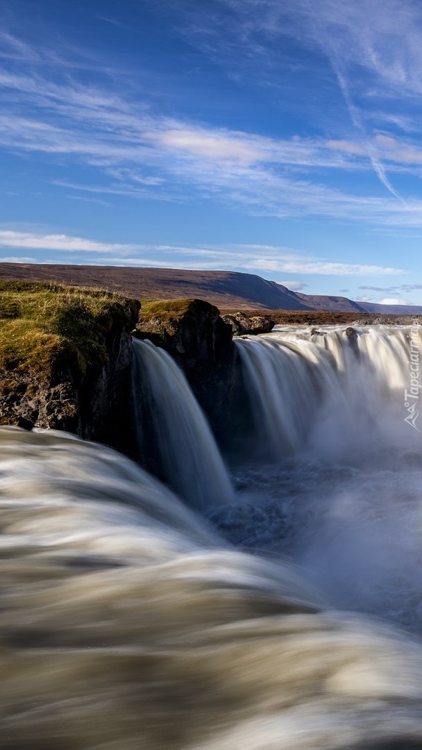 Wodospad Godafoss w Islandii