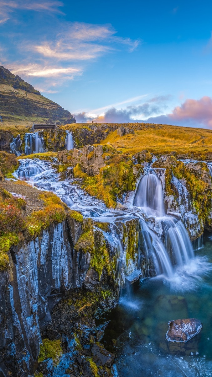 Wodospad Kirkjufellsfoss w Islandii