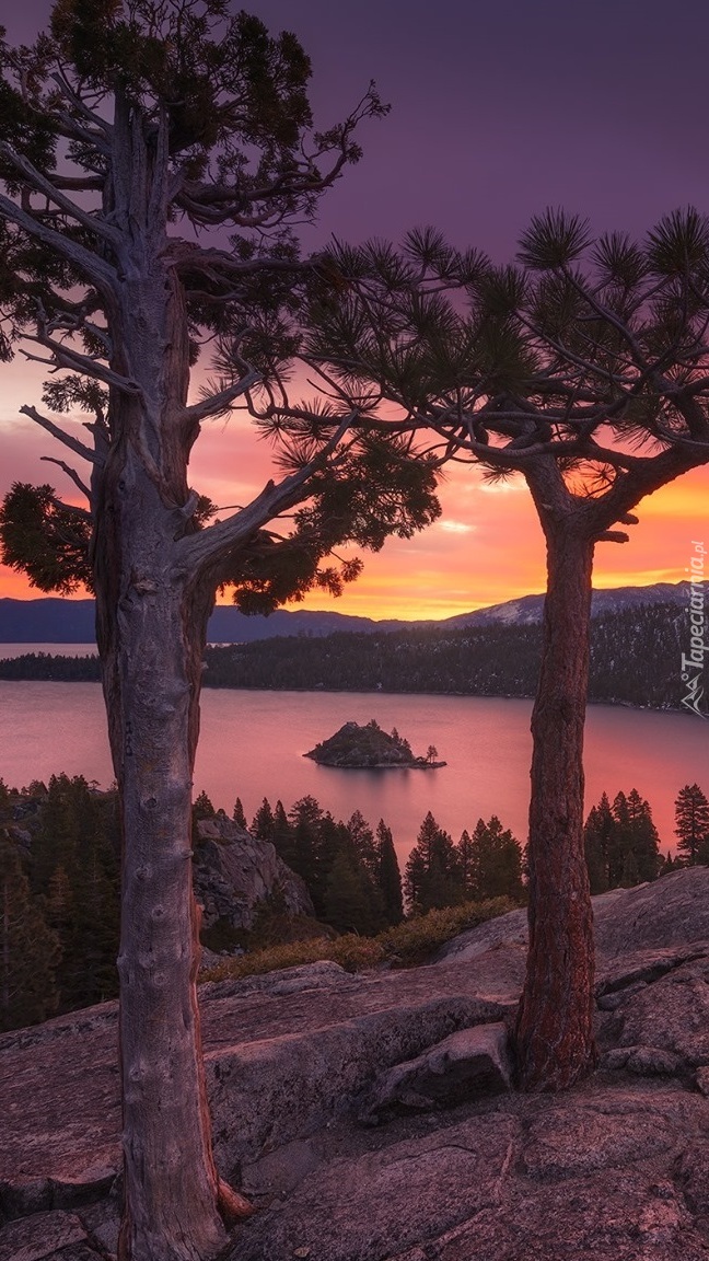 Wyspa Fannette na jeziorze Tahoe Lake