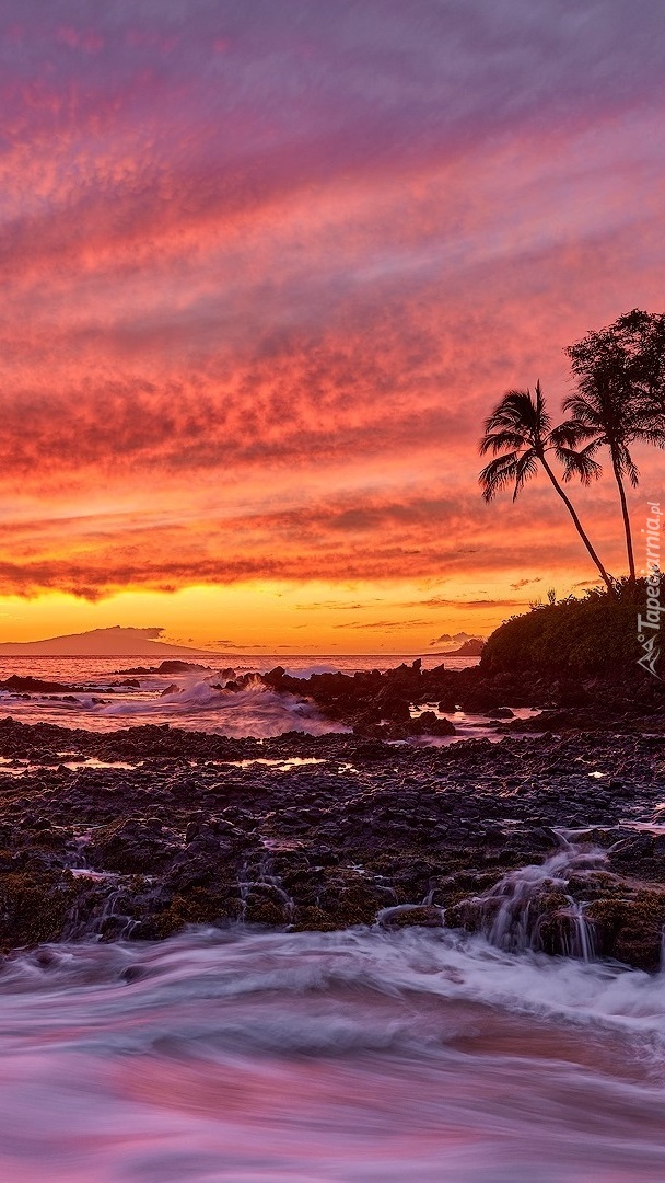 Zachód słońca nad wyspą Maui