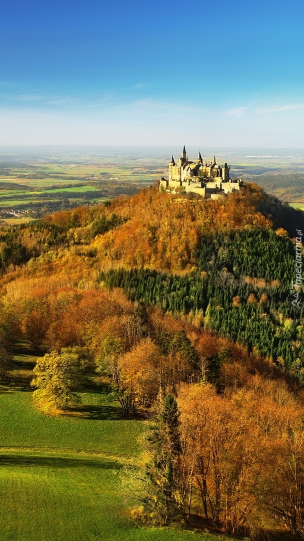 Zamek Hohenzollern na górze