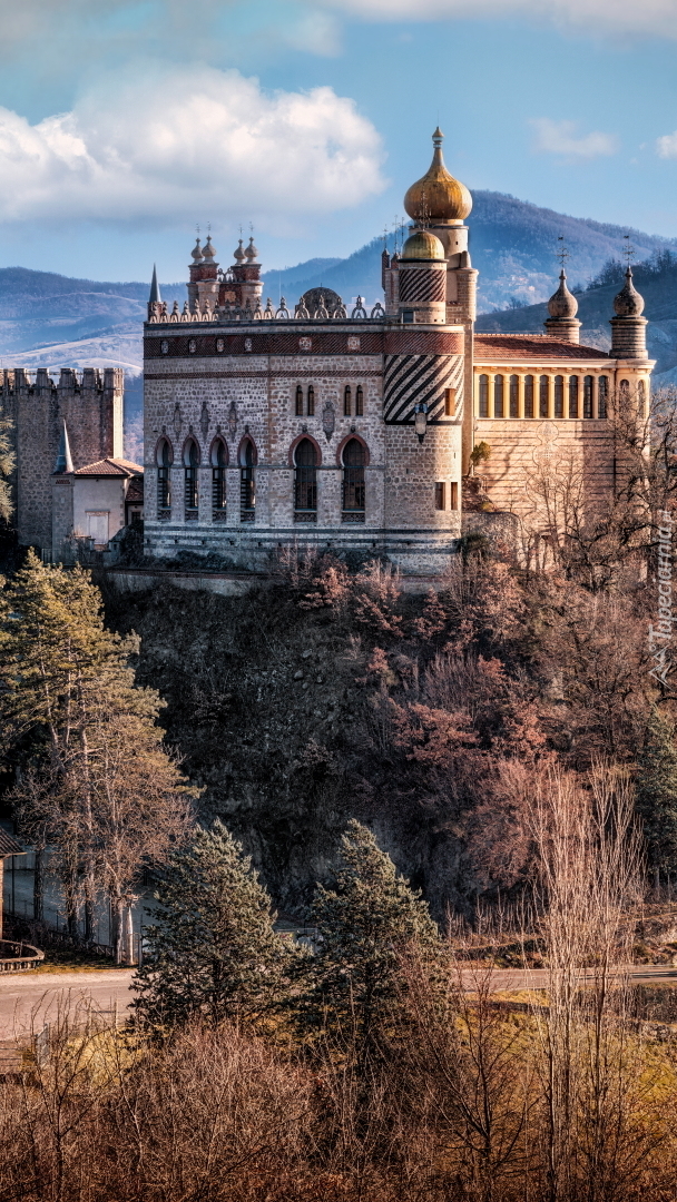 Zamek Rocchetta Mattei we Włoszech