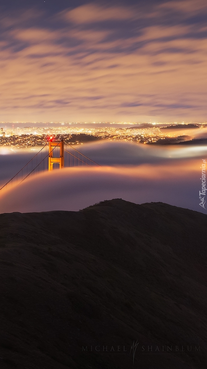 Zamglony most Golden Gate Bridge