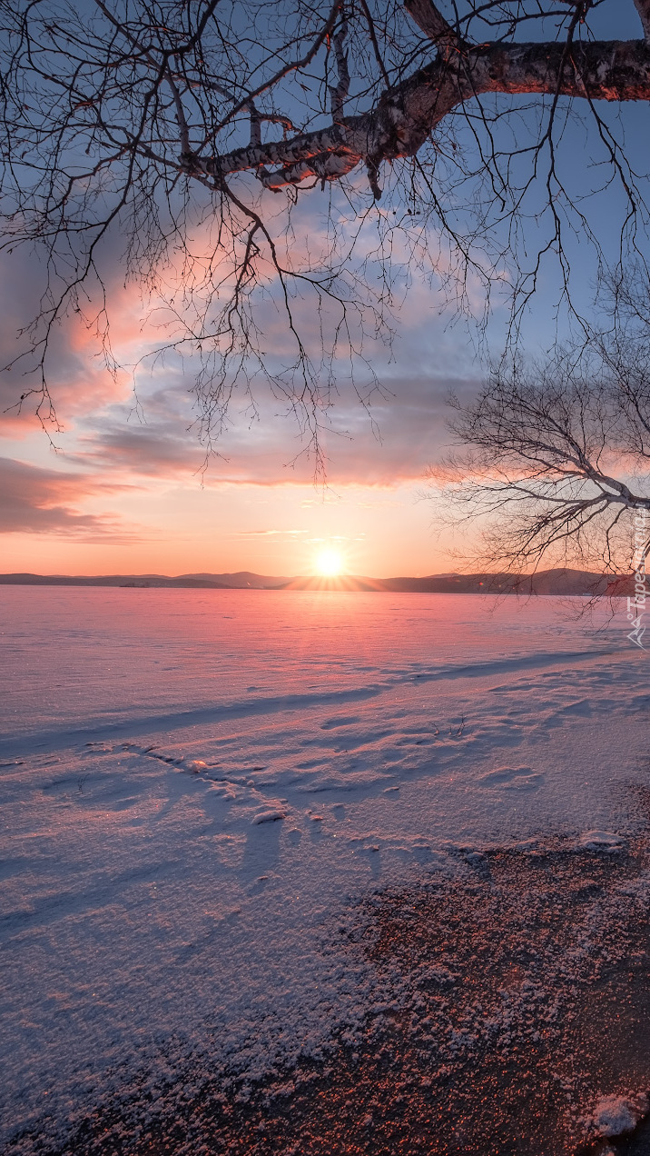 Zima nad jeziorem Turgoyak