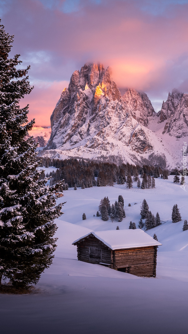 Zima we włoskich Dolomitach