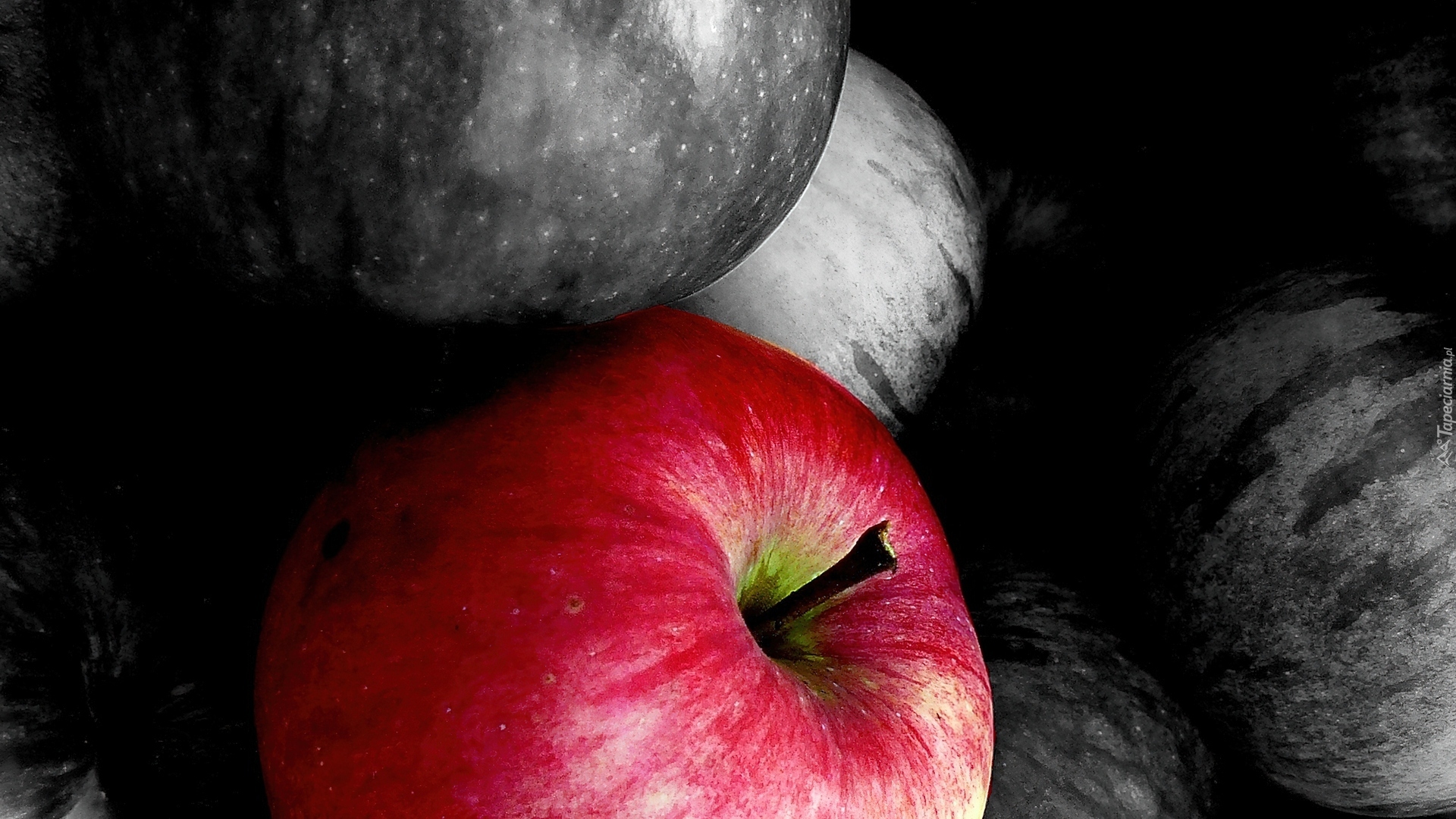 Jabłka, Jedno, Czerwone