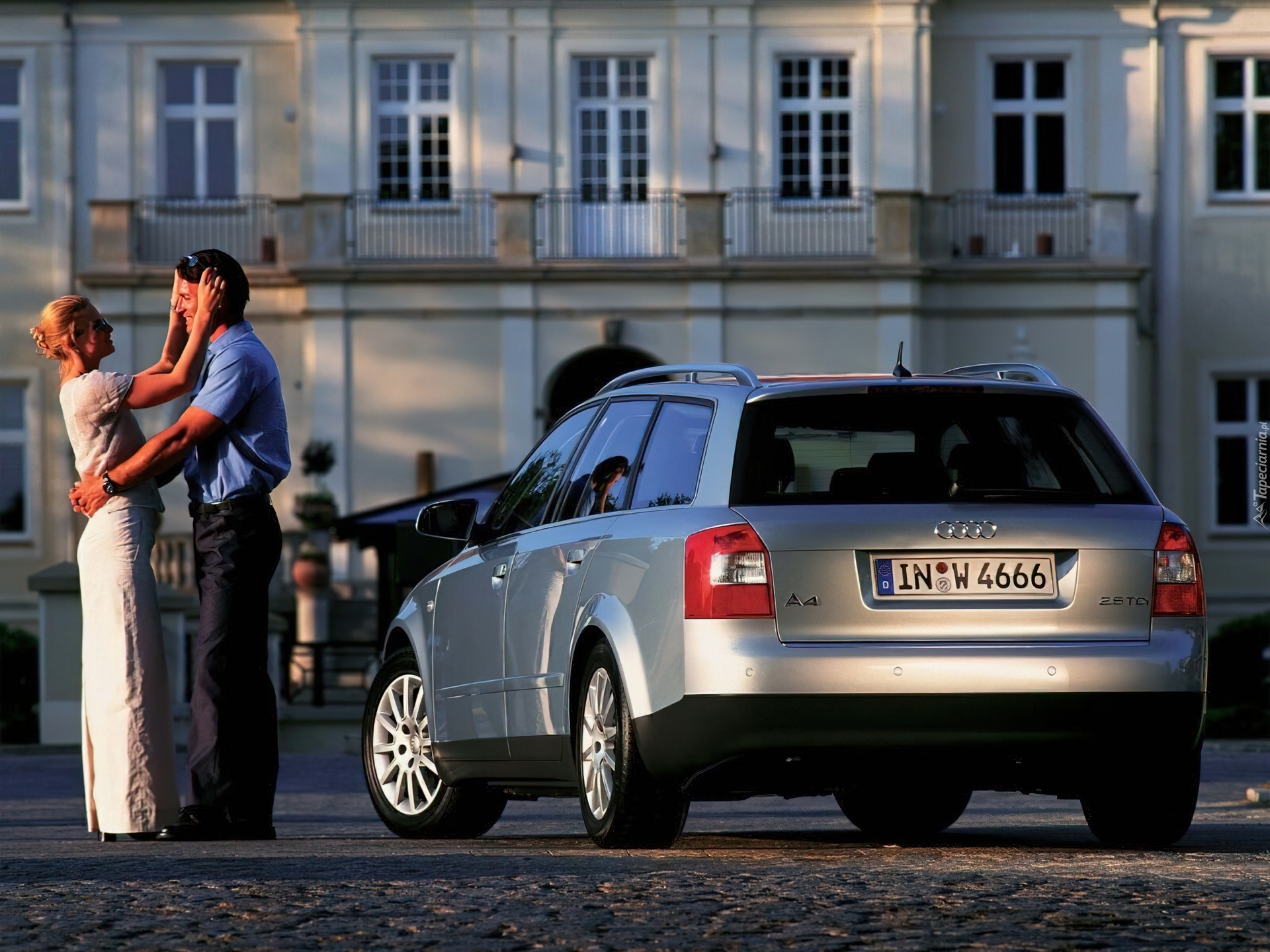 Audi A4, Avant