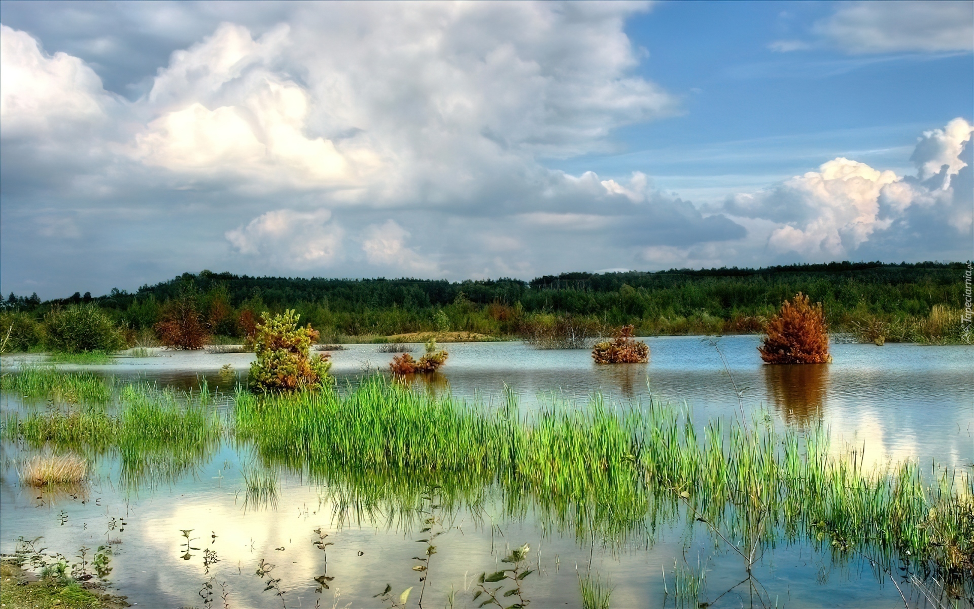 Jezioro, Chmury