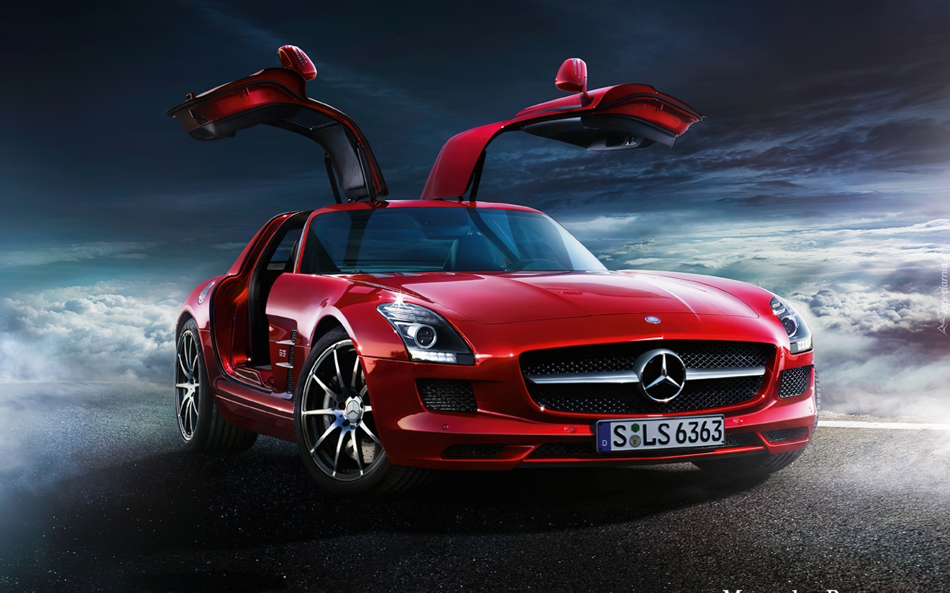 Czerwony, Mercedes SLS