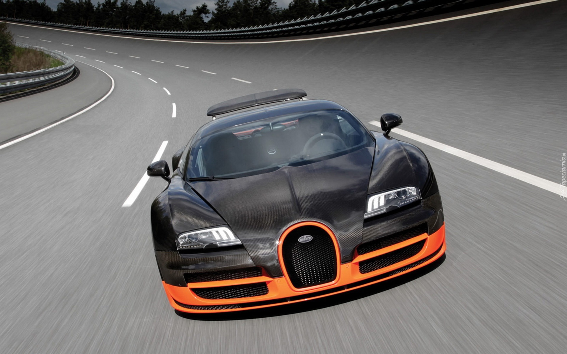 Bugatti Veyron Super Sport, Droga