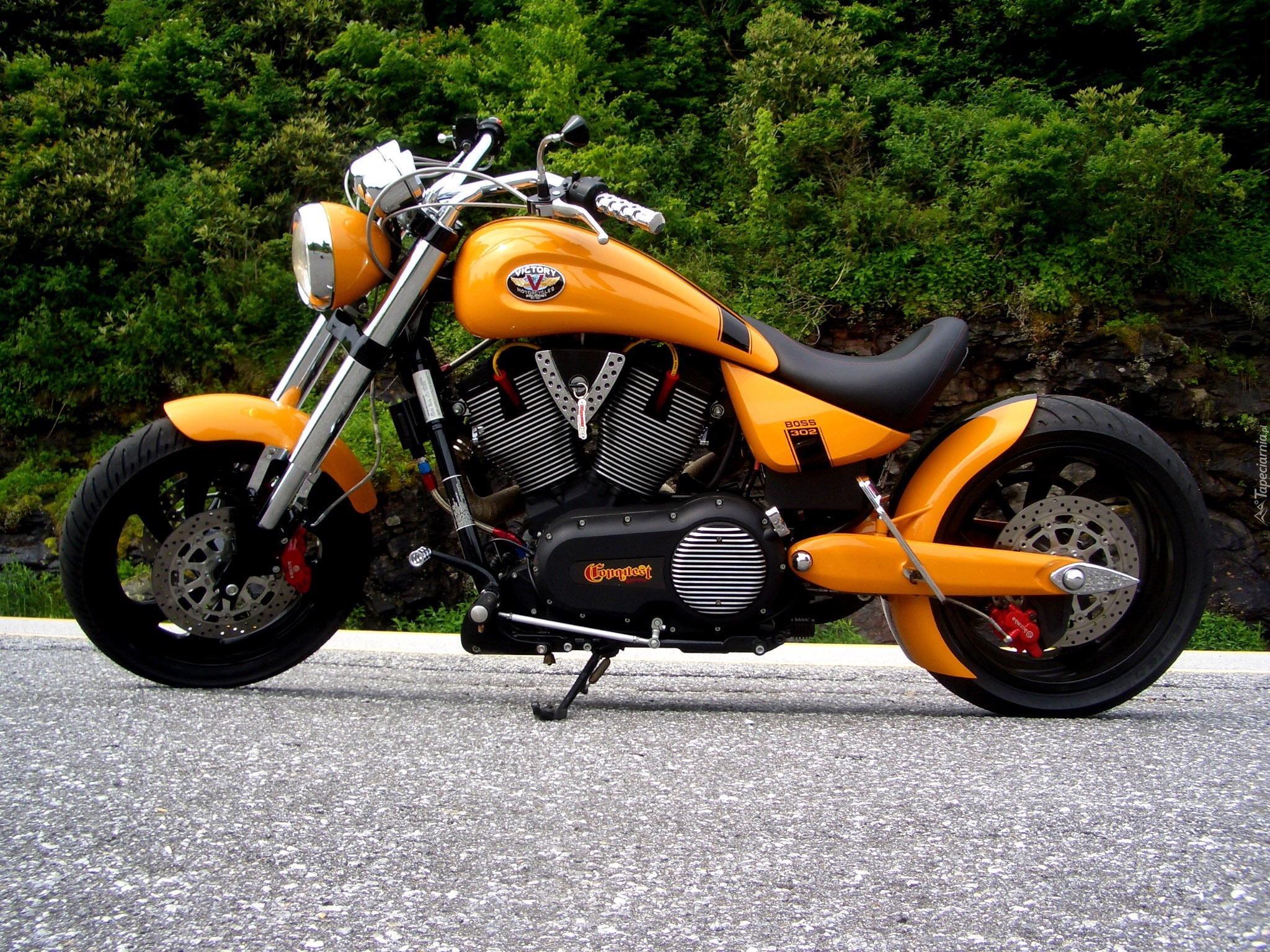 Motocykl, Victory Cross Roads