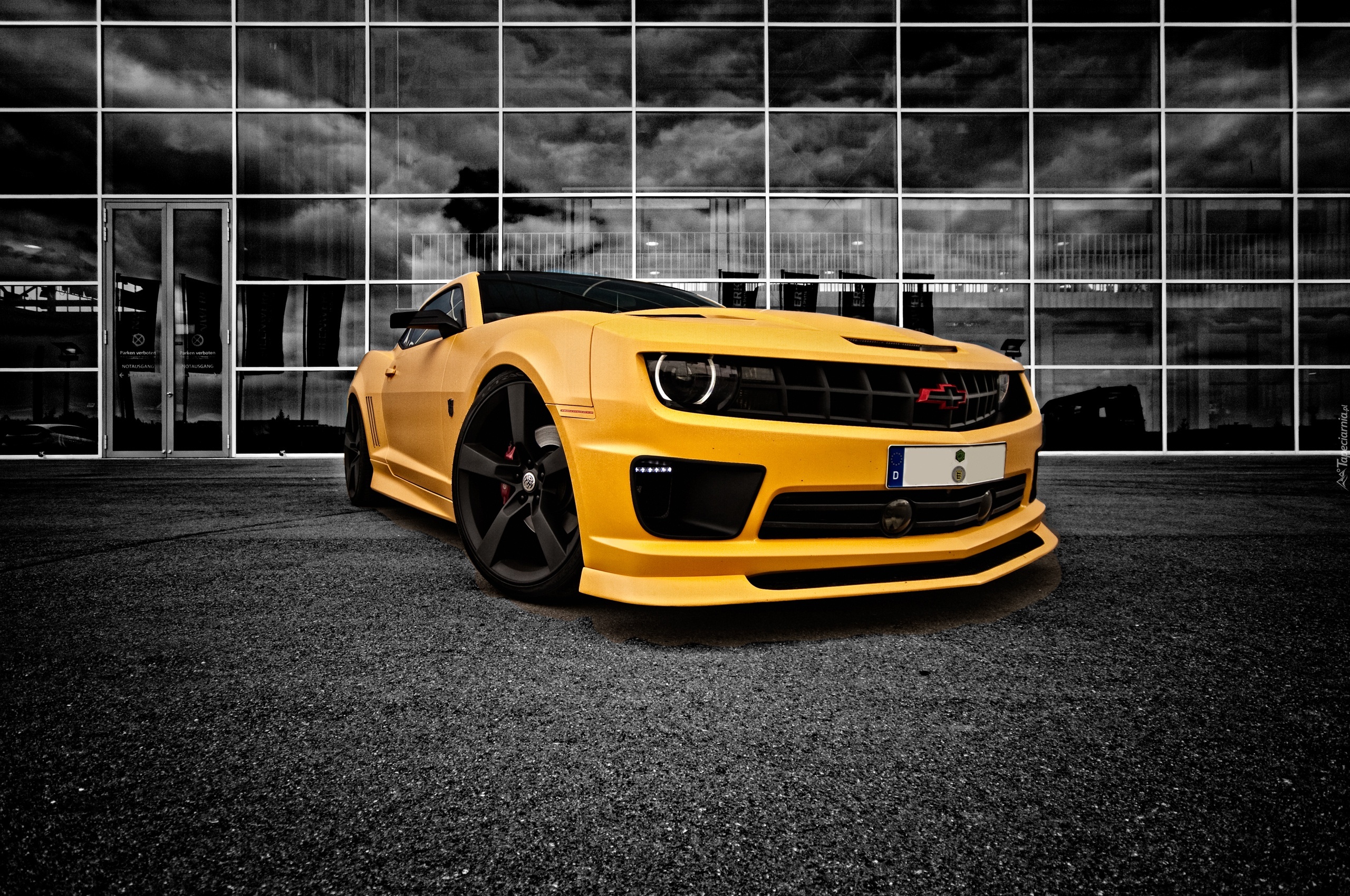 Chevrolet Camaro, Żółty, Plac, Oszklenie