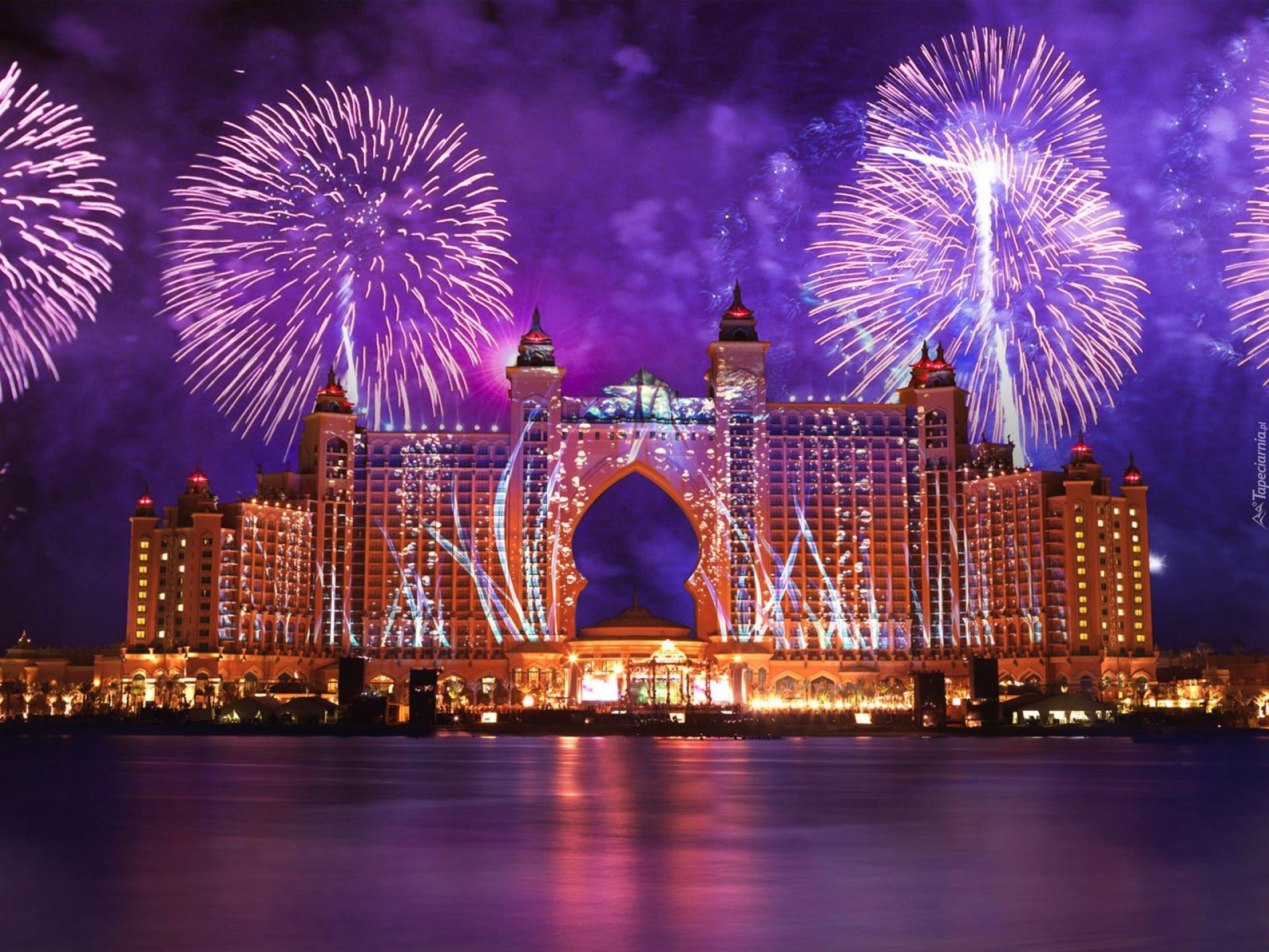 Zjednoczone Emiraty Arabskie, Dubaj, Hotel Atlantis The Palm, Fajerwerki