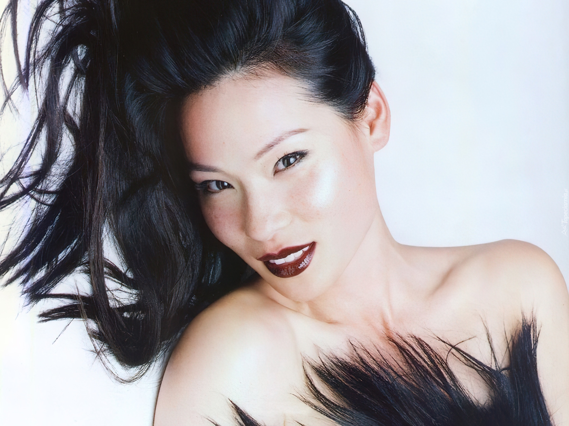 Lucy Liu