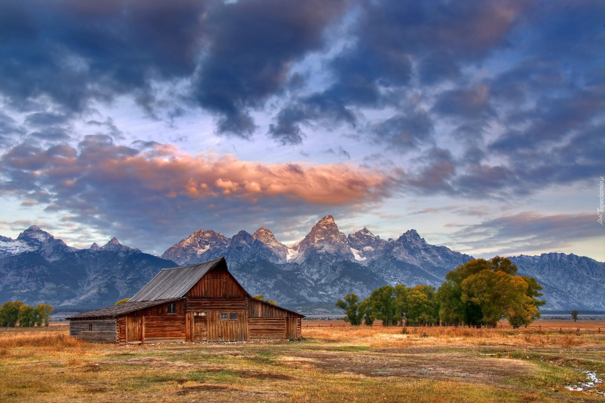 Stany Zjednoczone, Stan Wyoming, Park Narodowy Grand Teton, Góry Teton Range, Drewniany, Dom