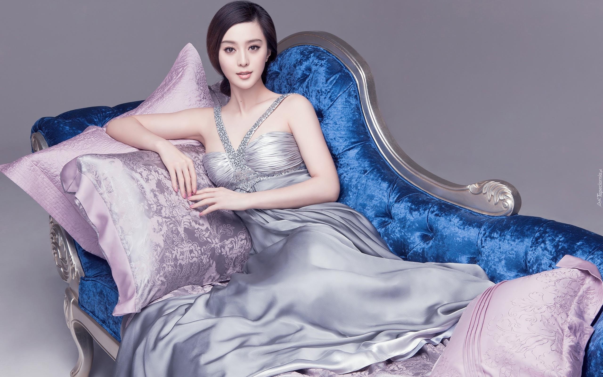 Fan Bingbing, Kanapa, Poduszeczki