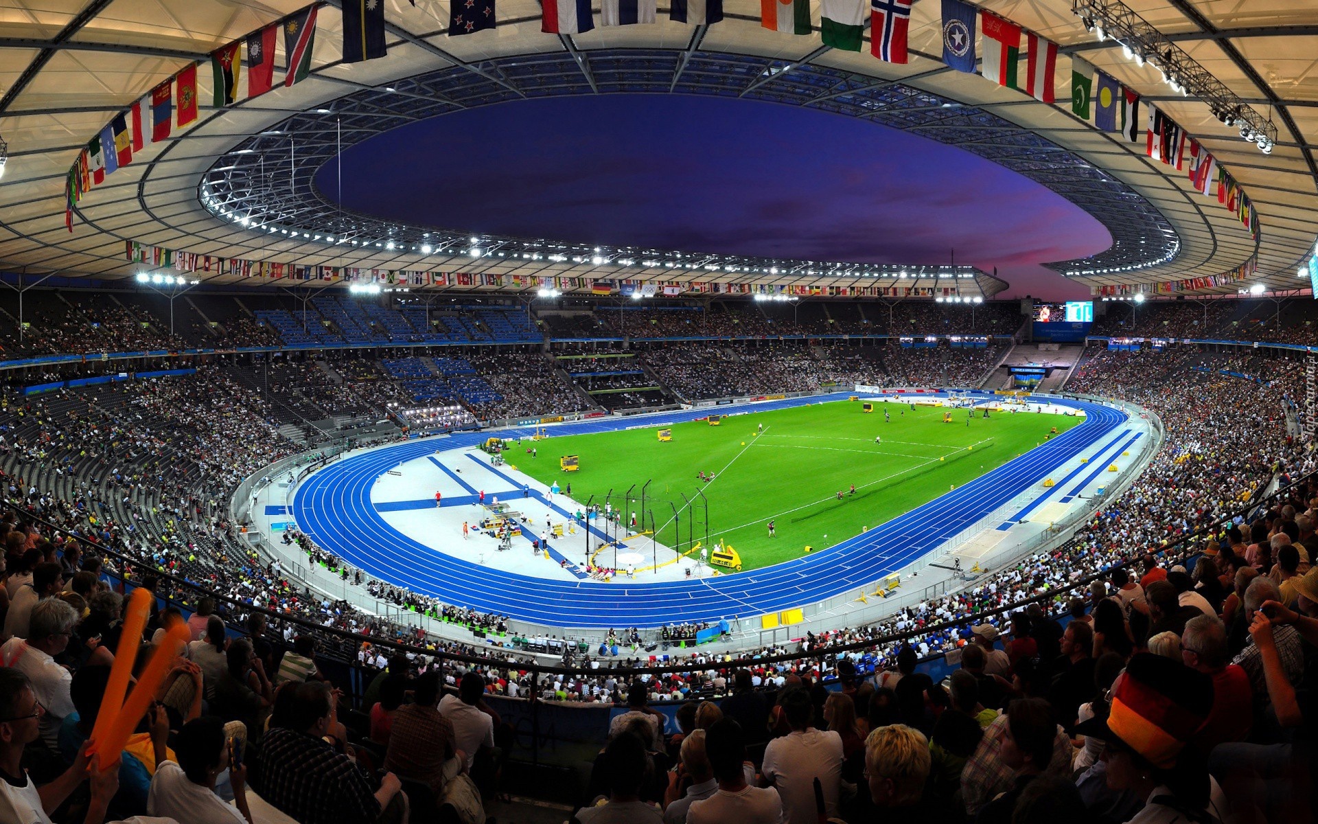 Stadion, Bieżnia, Kibice