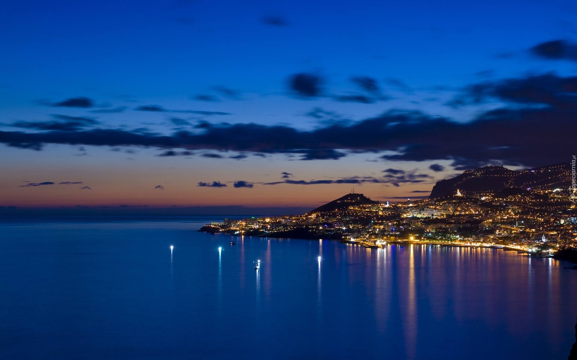 Funchal, Zatoka, Morze, Miasto, Noc