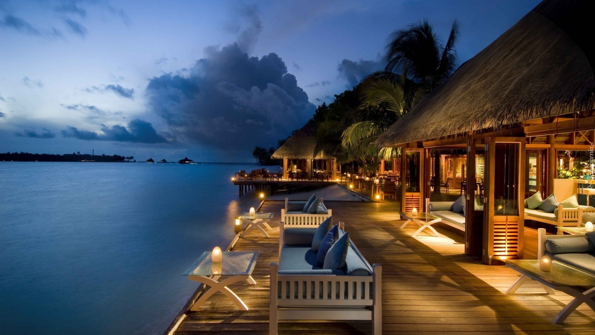 Hoteliki, Ocean, Molo, Malediwy