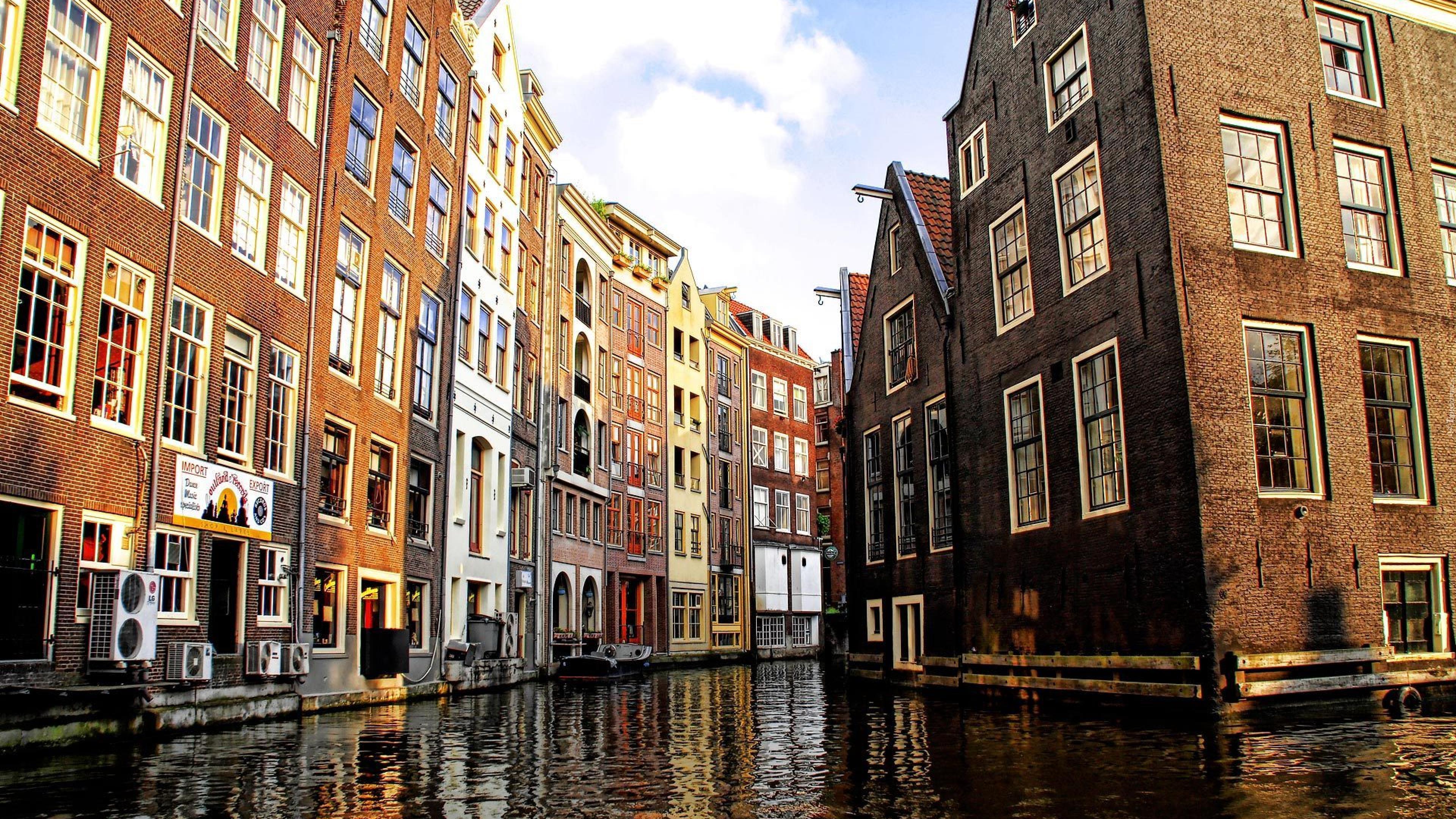 Amsterdam, Budynki, Miasto