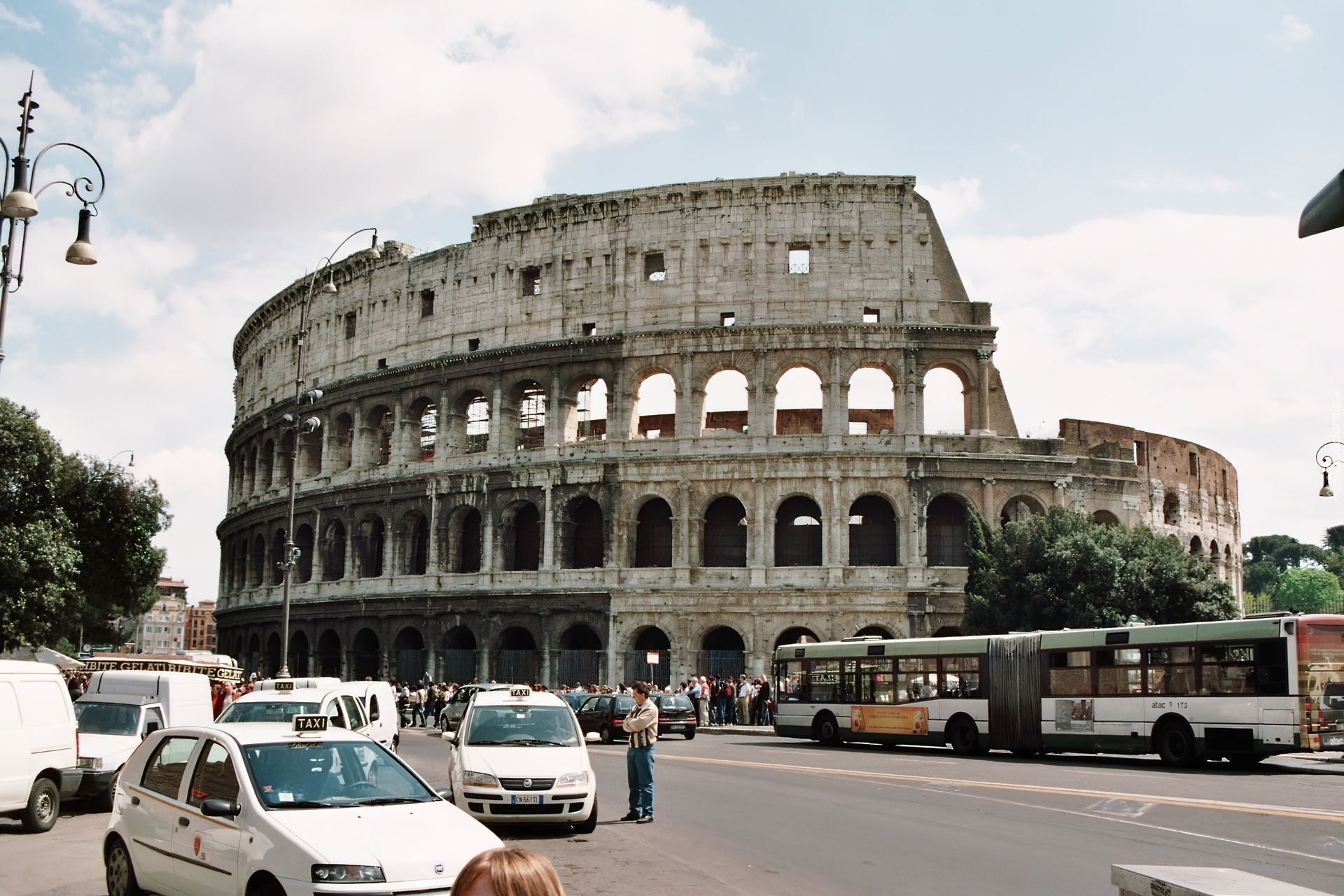 Rzym, Koloseum, Ulica, Samochody