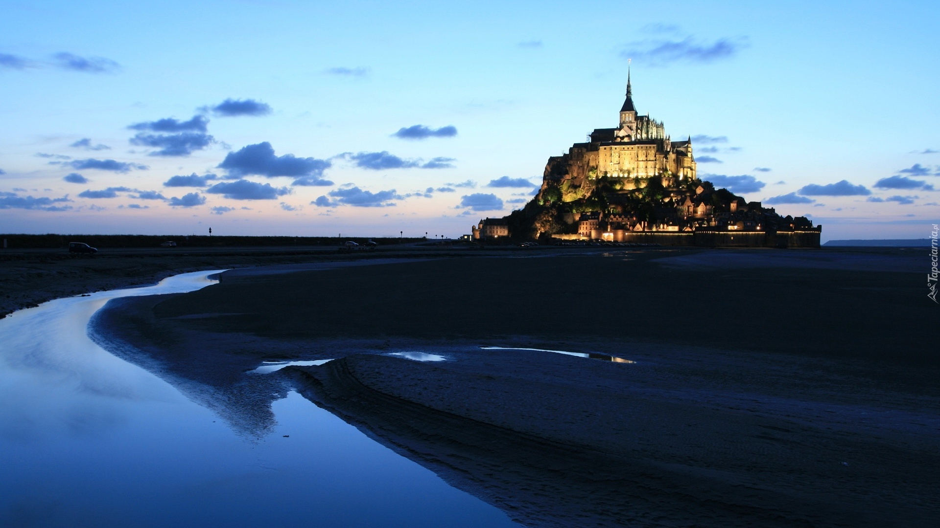 Mont Saint Michel, Sanktuarium Michała Archanioła