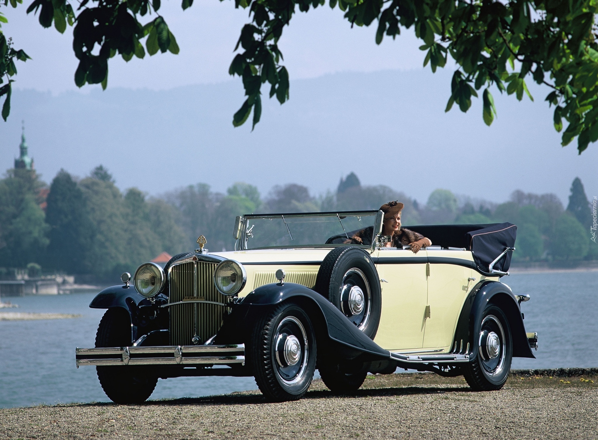 Maybach Zeppelin DS8, Kabriolet, Biało, Czarny