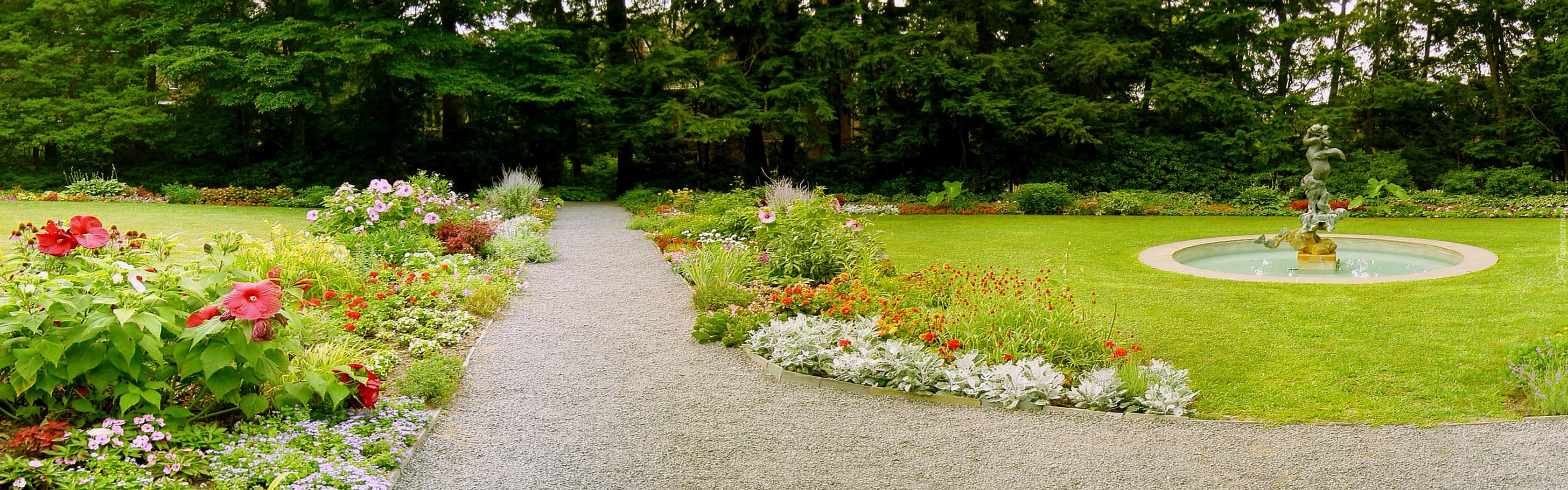 Ogród, Kwiaty, Zieleń, Fontanna