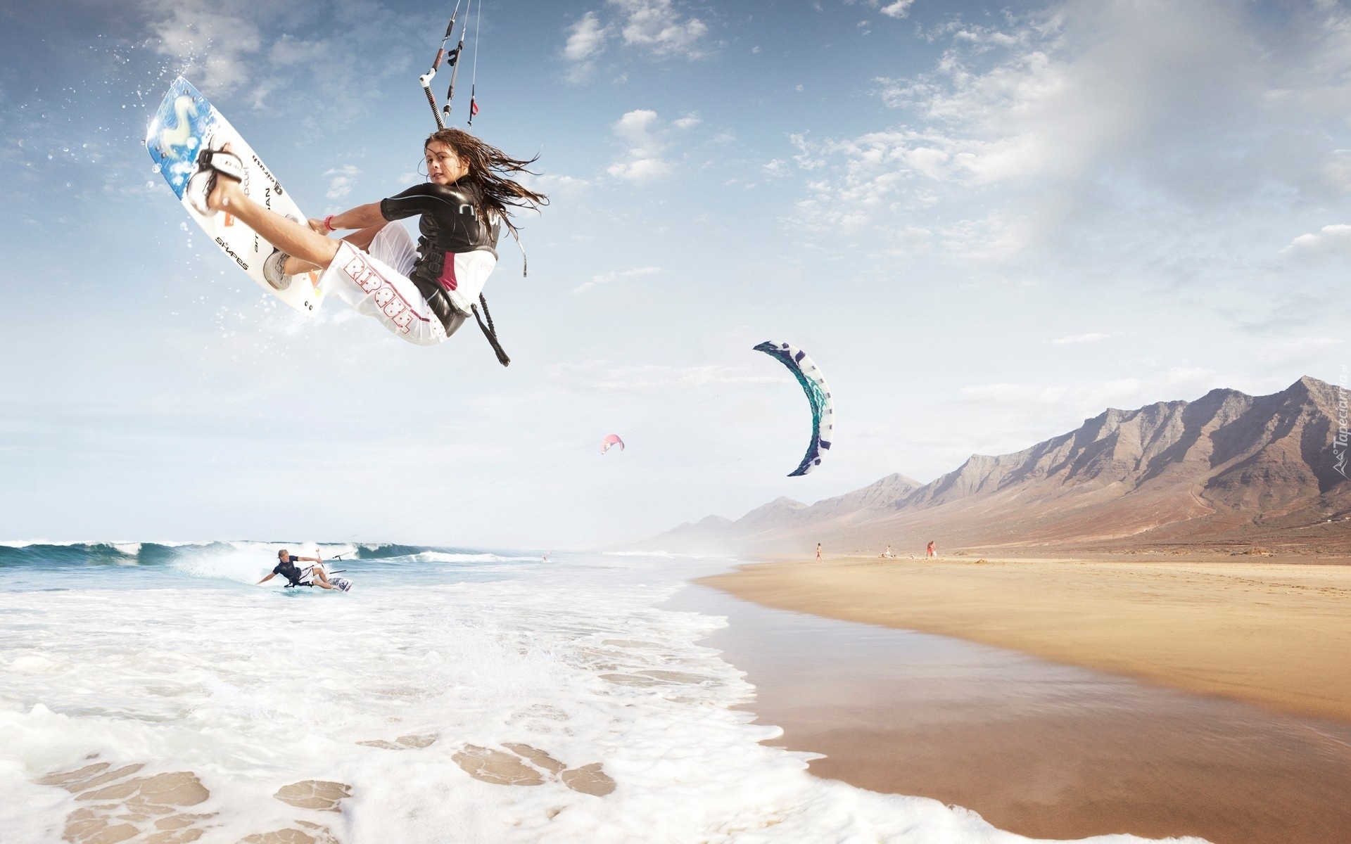 Kitesurferzy, Latawiec, Deska