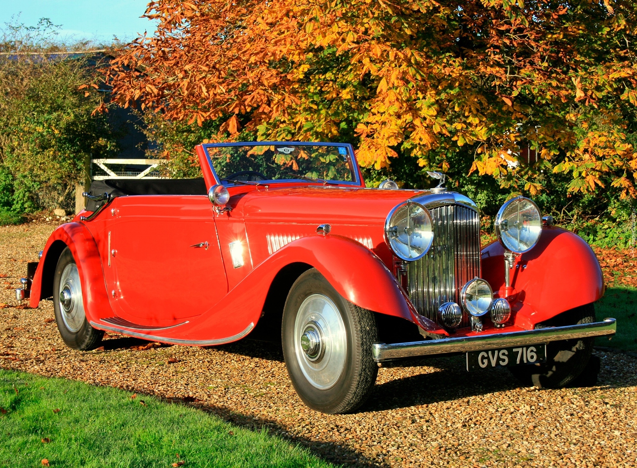 Czerwony, Bentley Derby Drophead