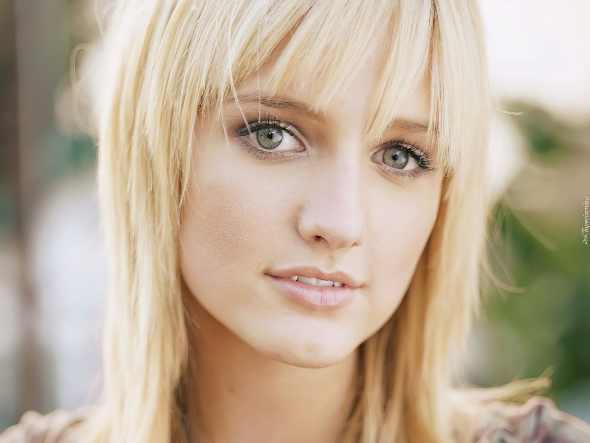 Ashlee Simpson, Twarzyczka