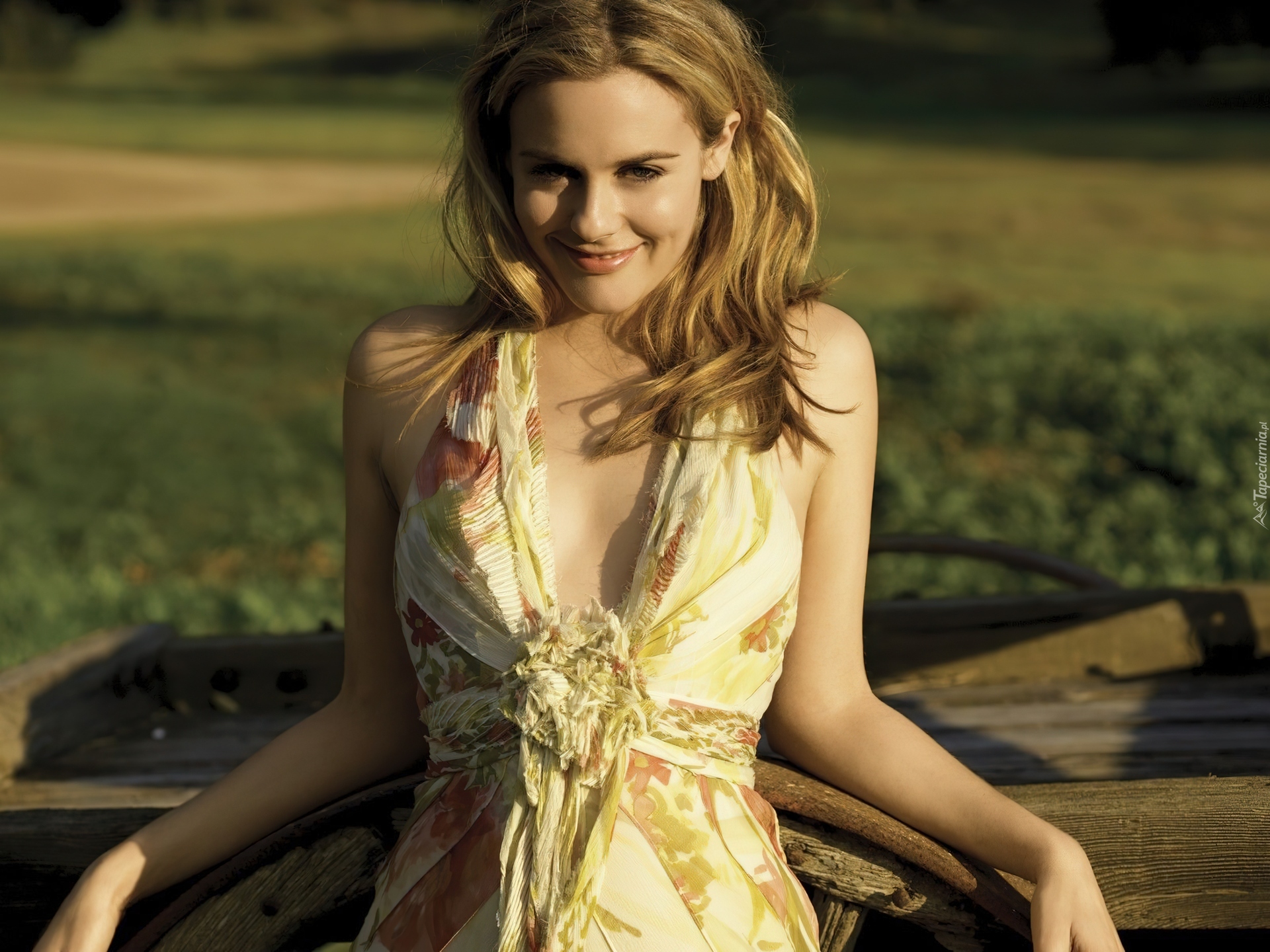 Alicia Silverstone