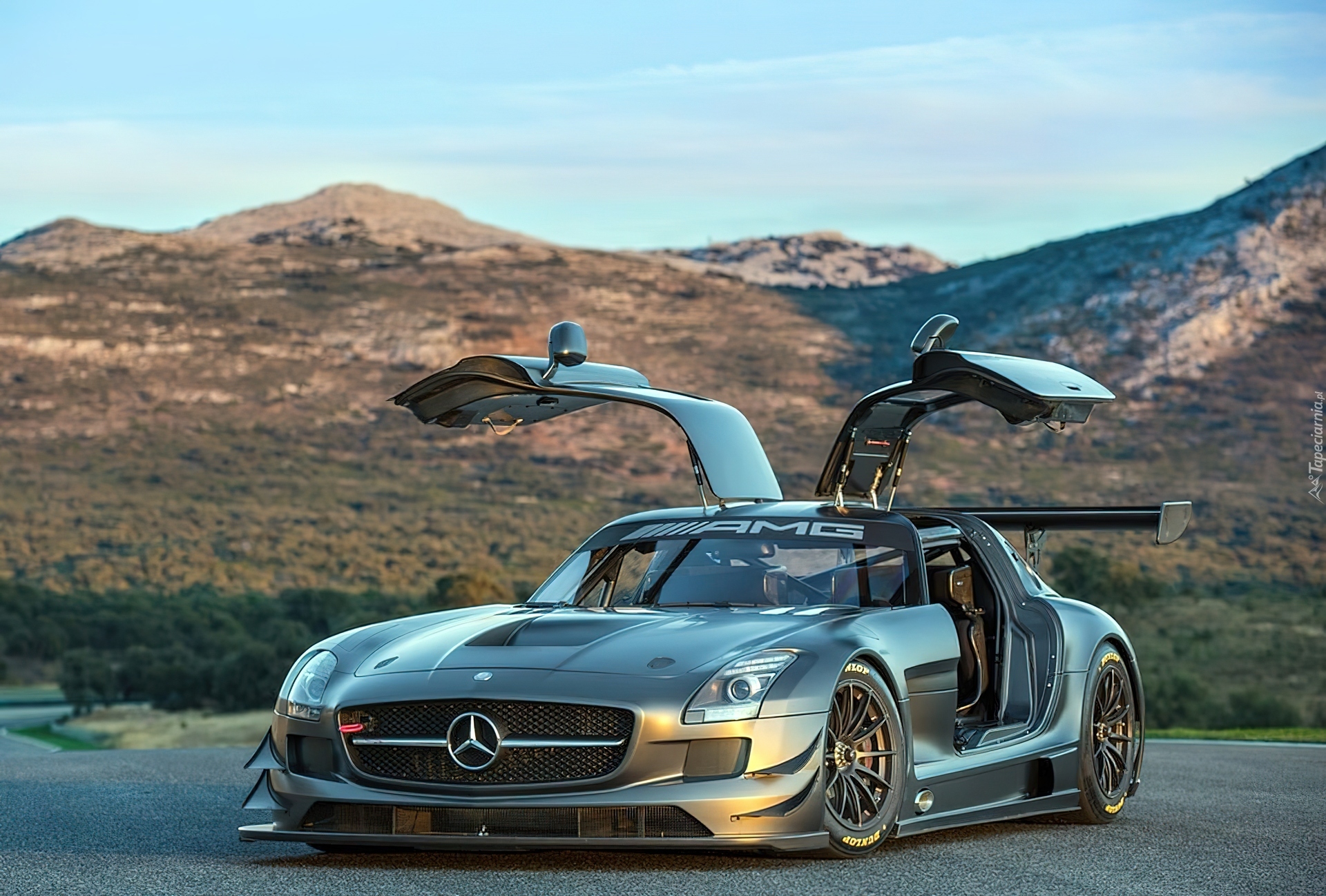 Mercedes SLS, AMG