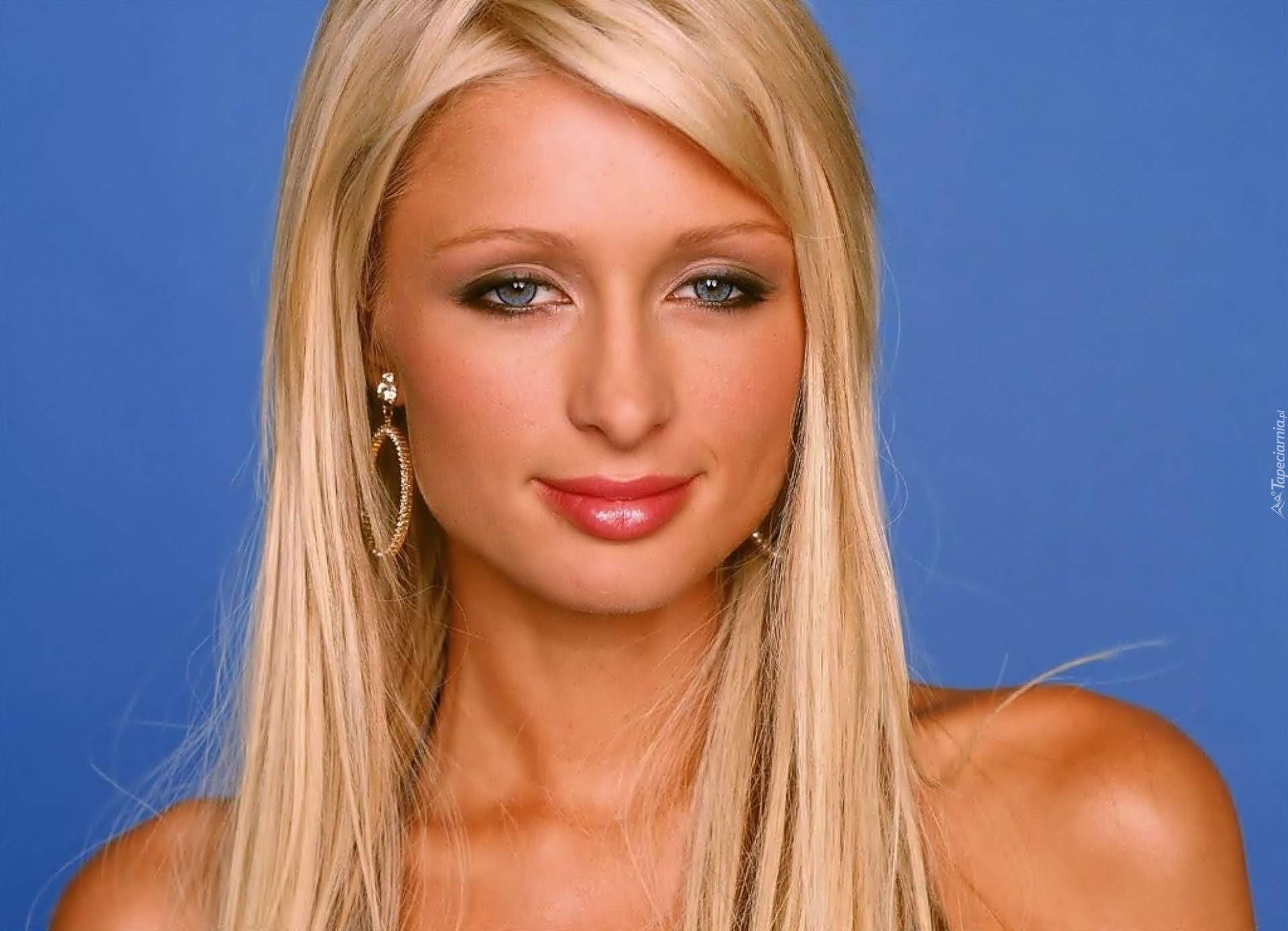 Paris Hilton, Twarz