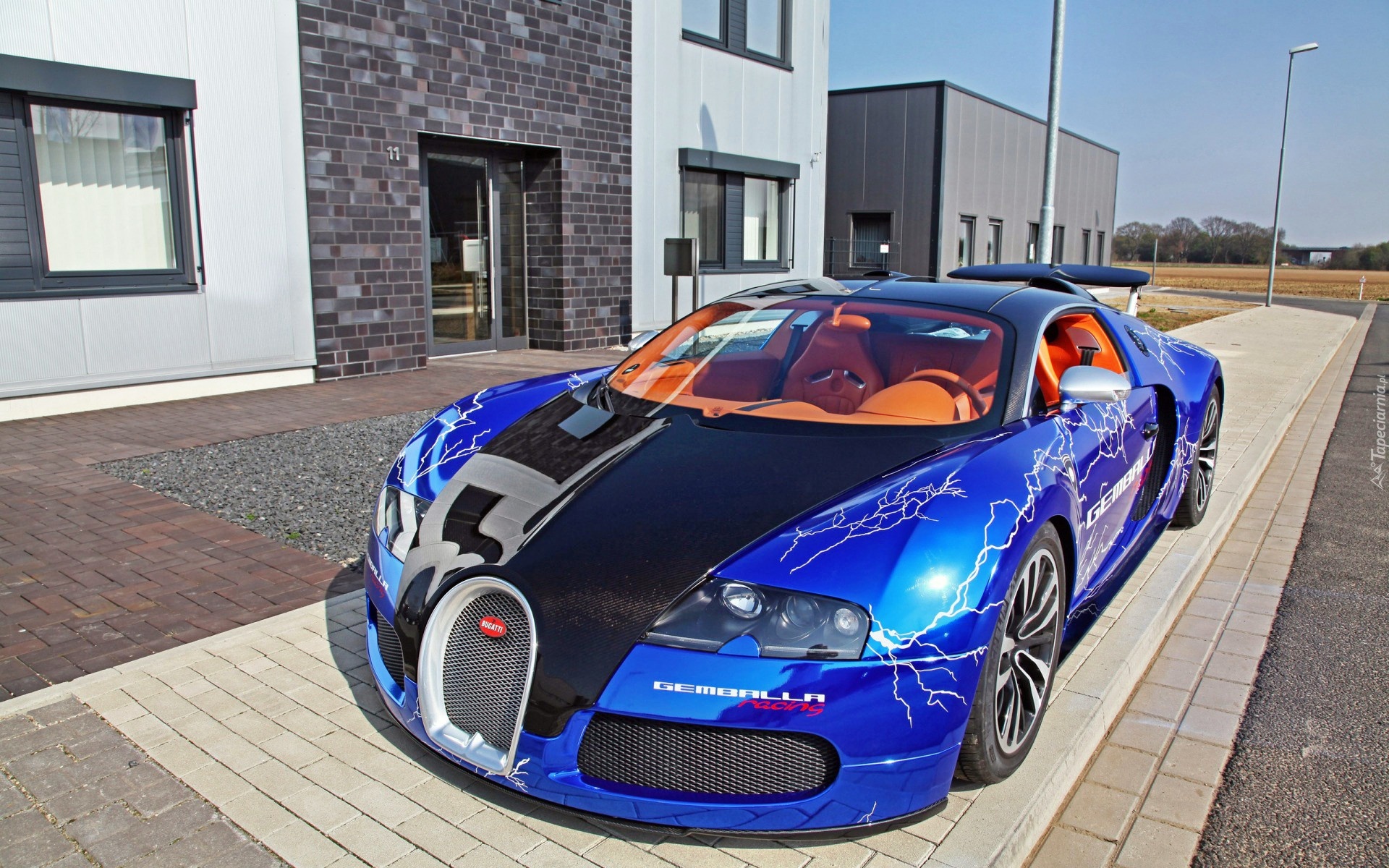 Piękny, Bugatti Veyron, Budowle