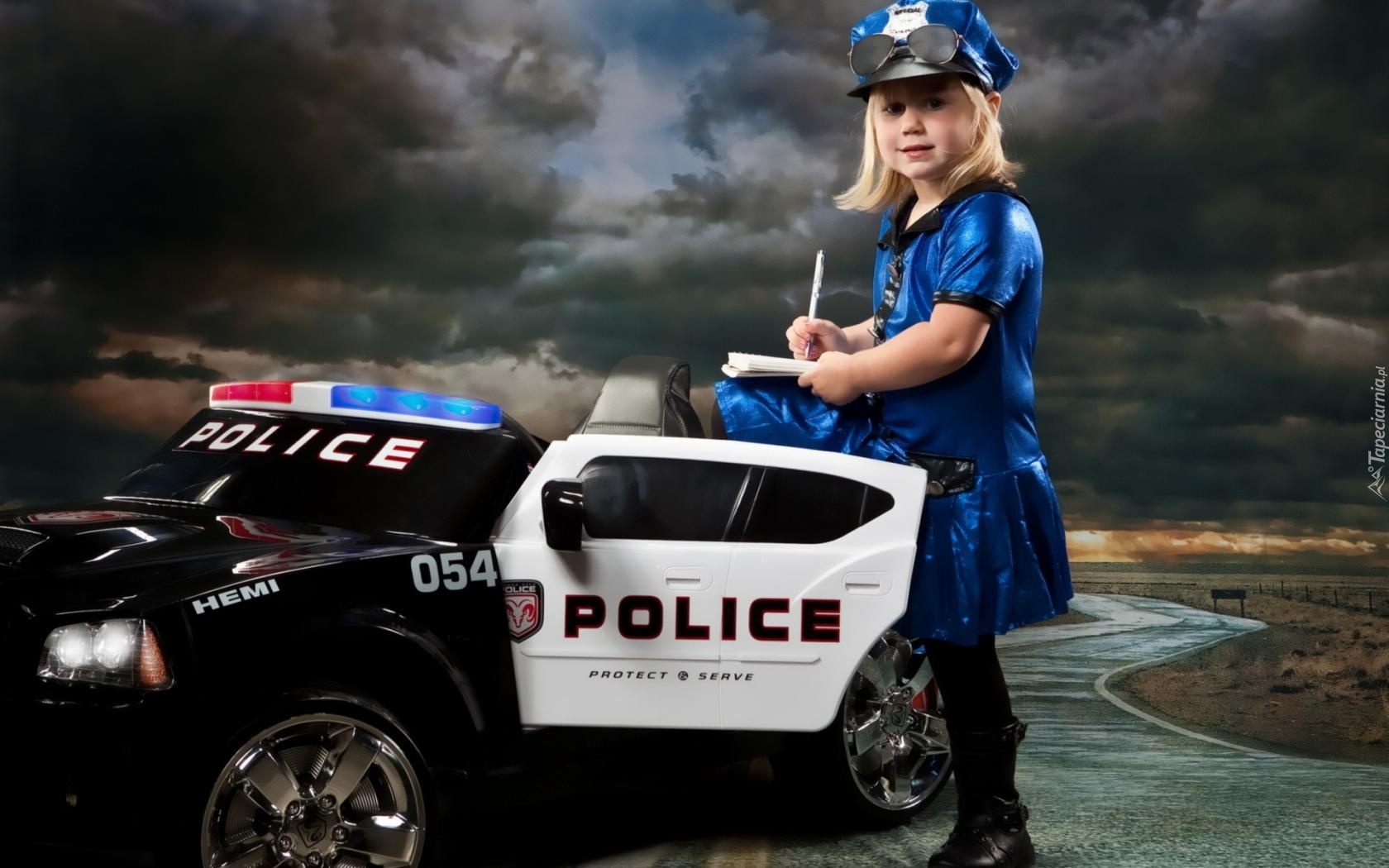Dziewczynka, Samochód, Policja