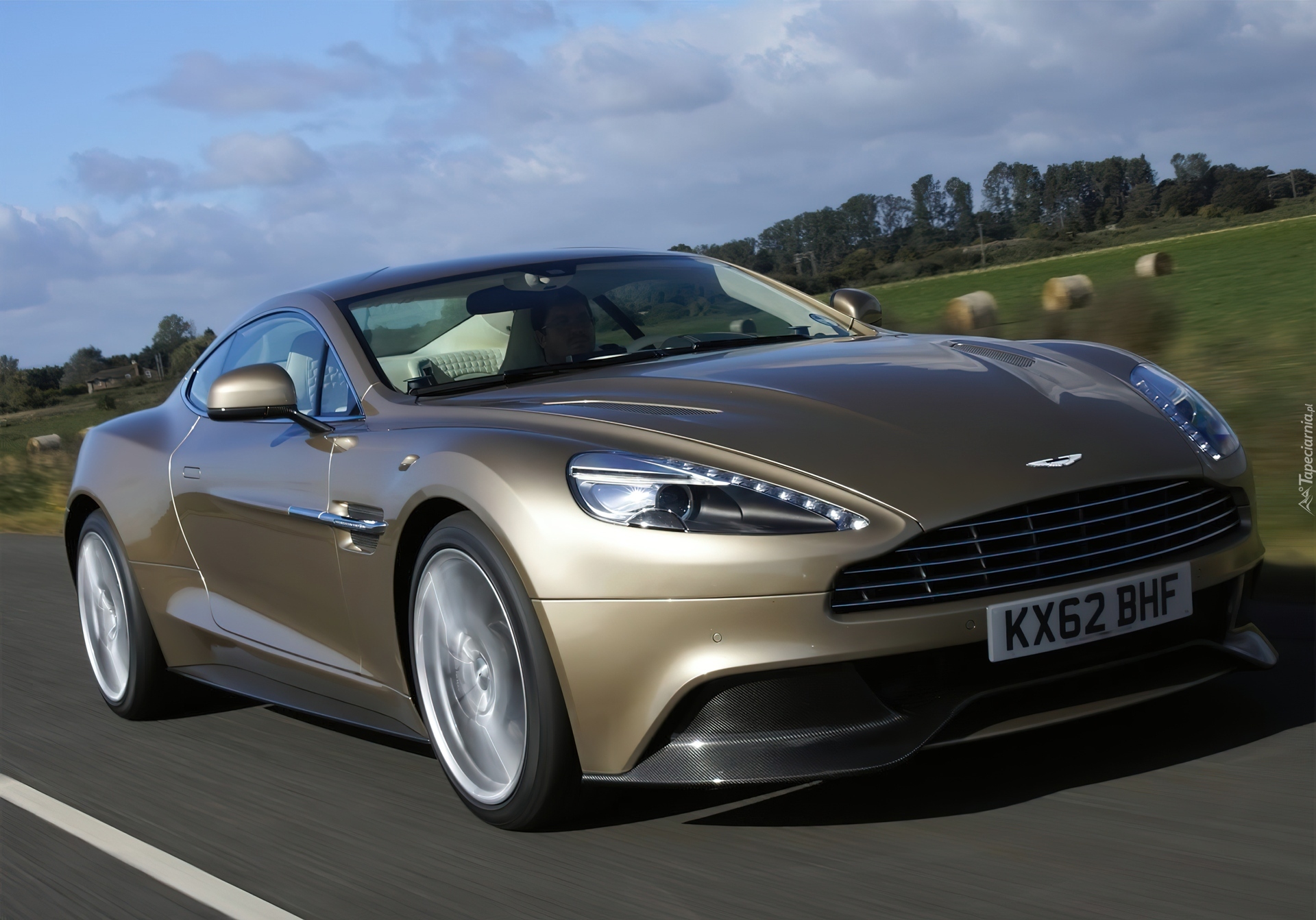 Aston Martin, 310, Vanquish