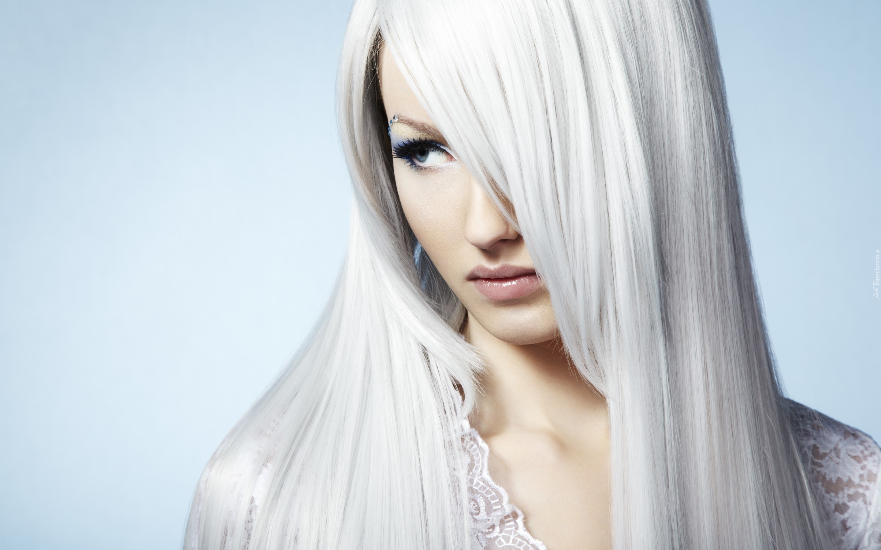 Kobieta, Blondynka