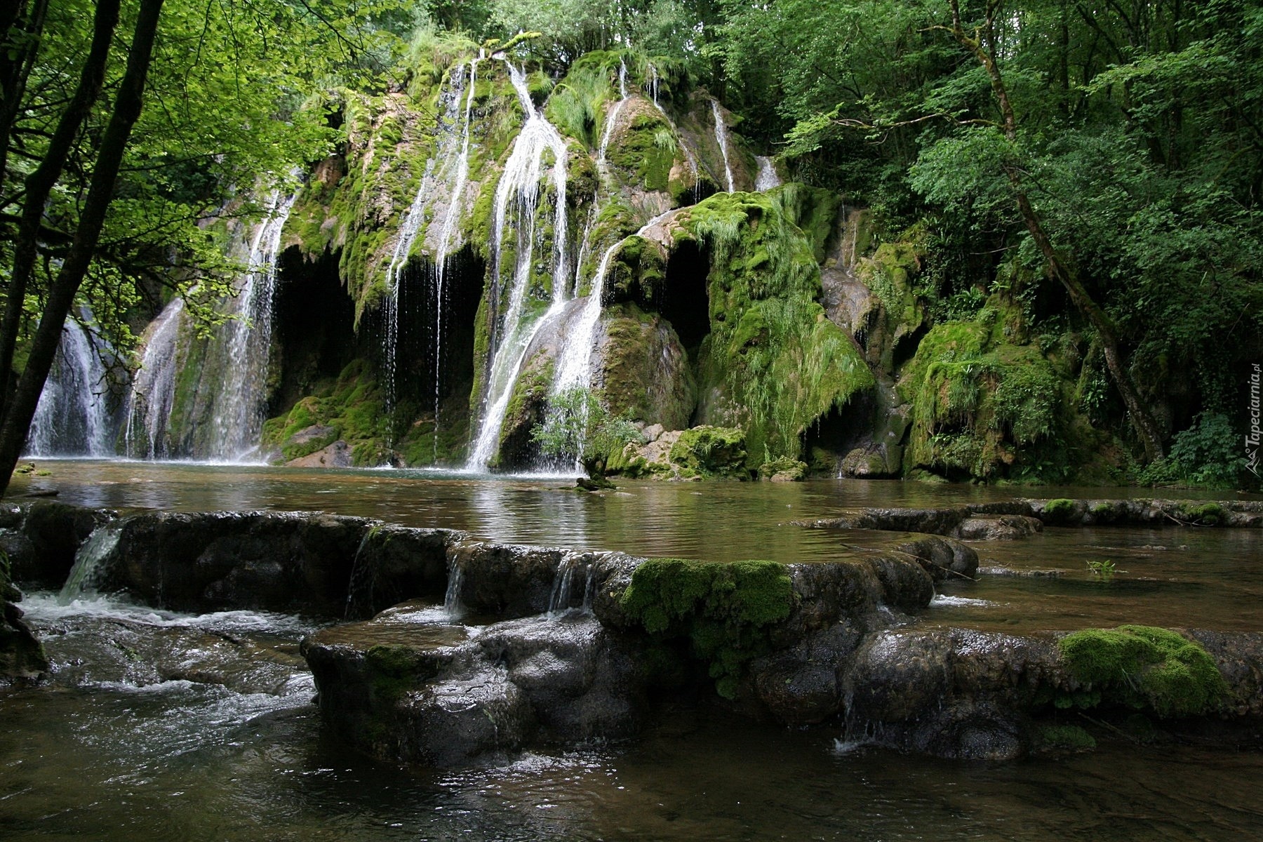 Skały, Wodospad