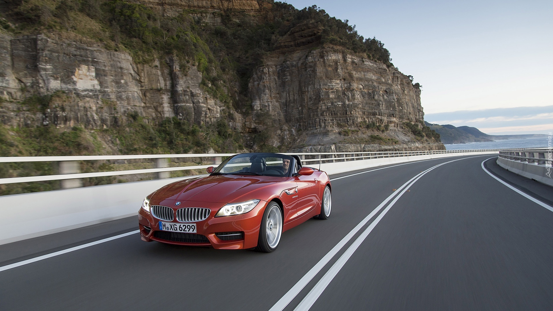 Bmw Z4, Droga