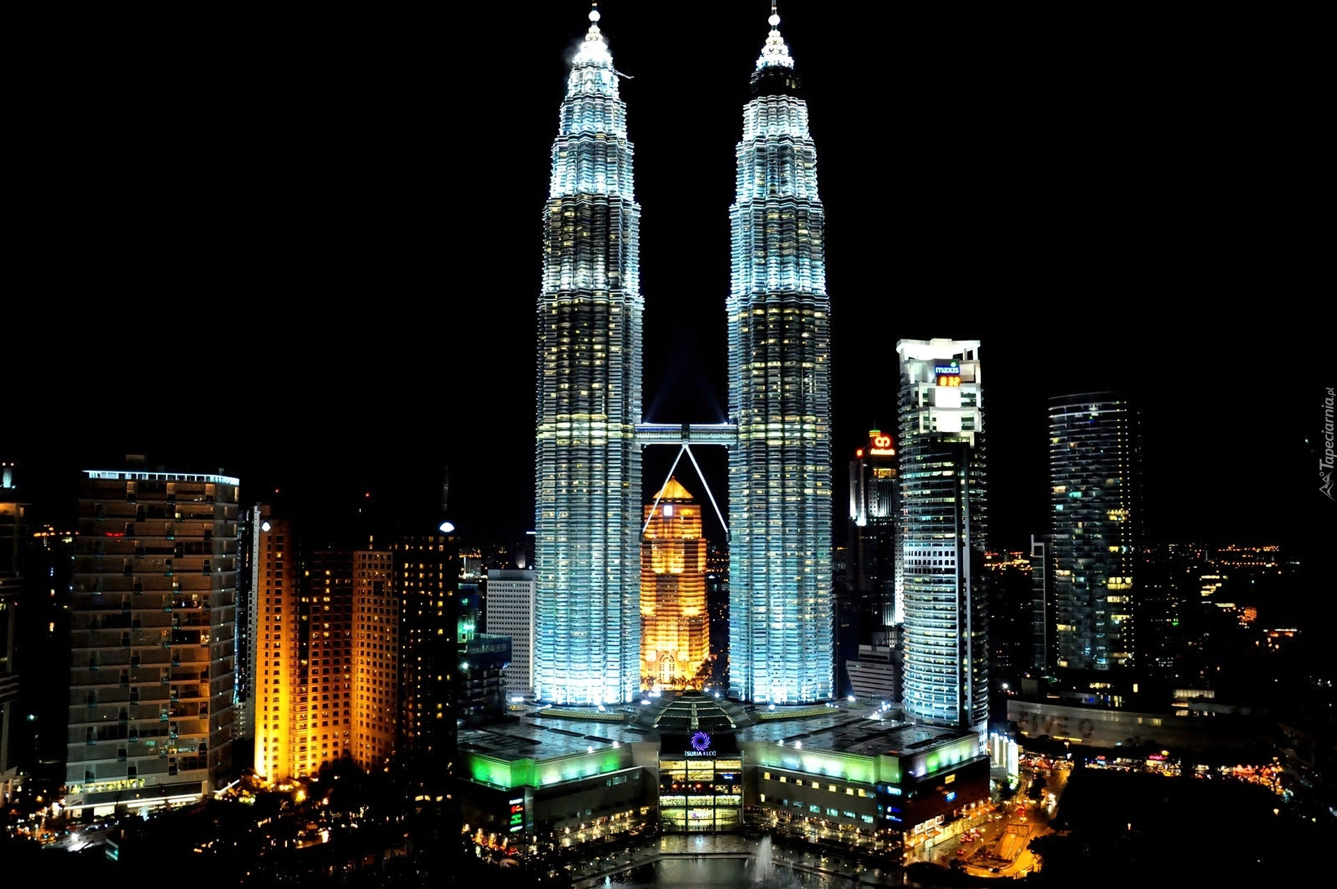 Malezja, Kuala Lumpur, Petronas Towers, Noc