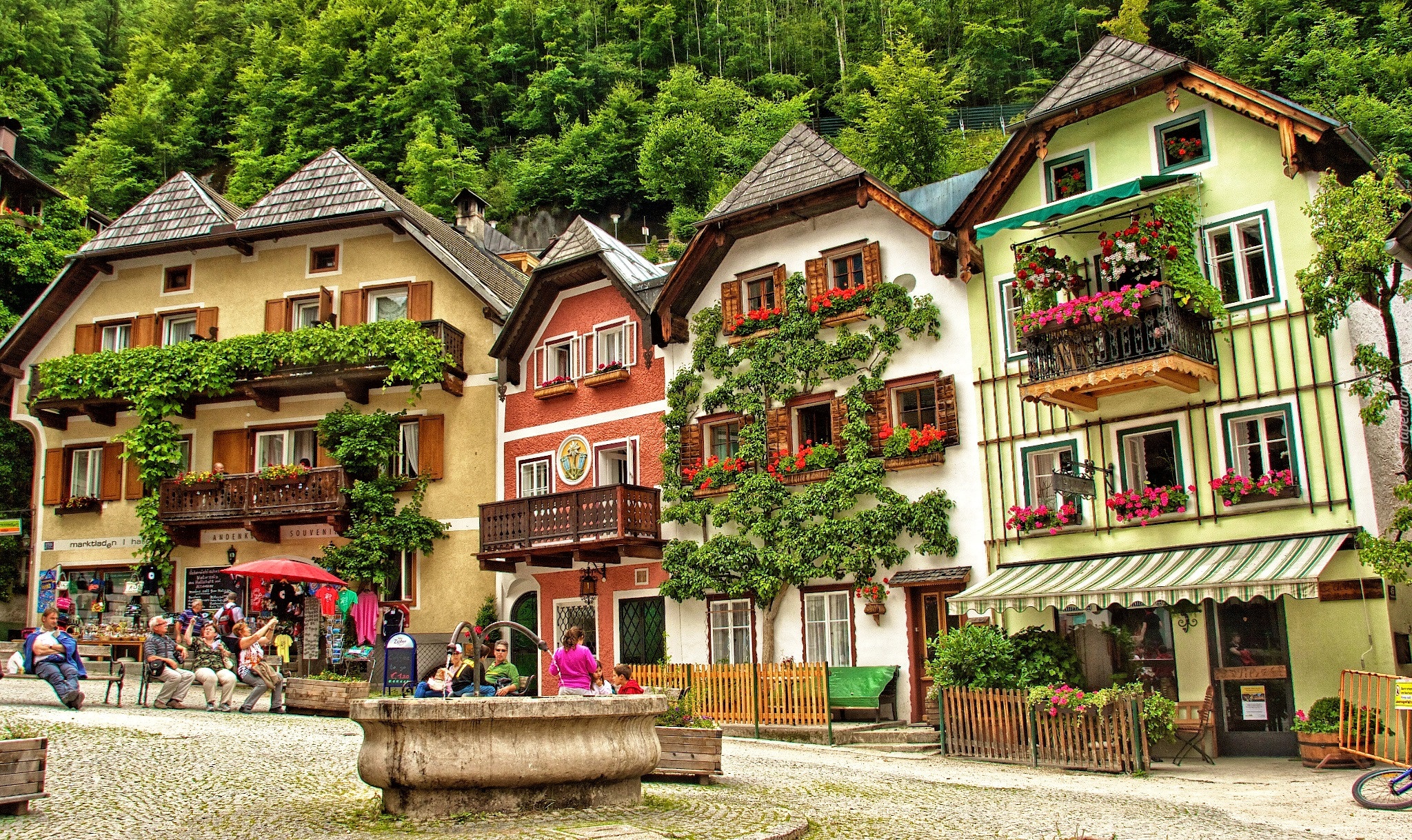 Domy, Skwerek, Miasteczko, Hallstatt, Austria