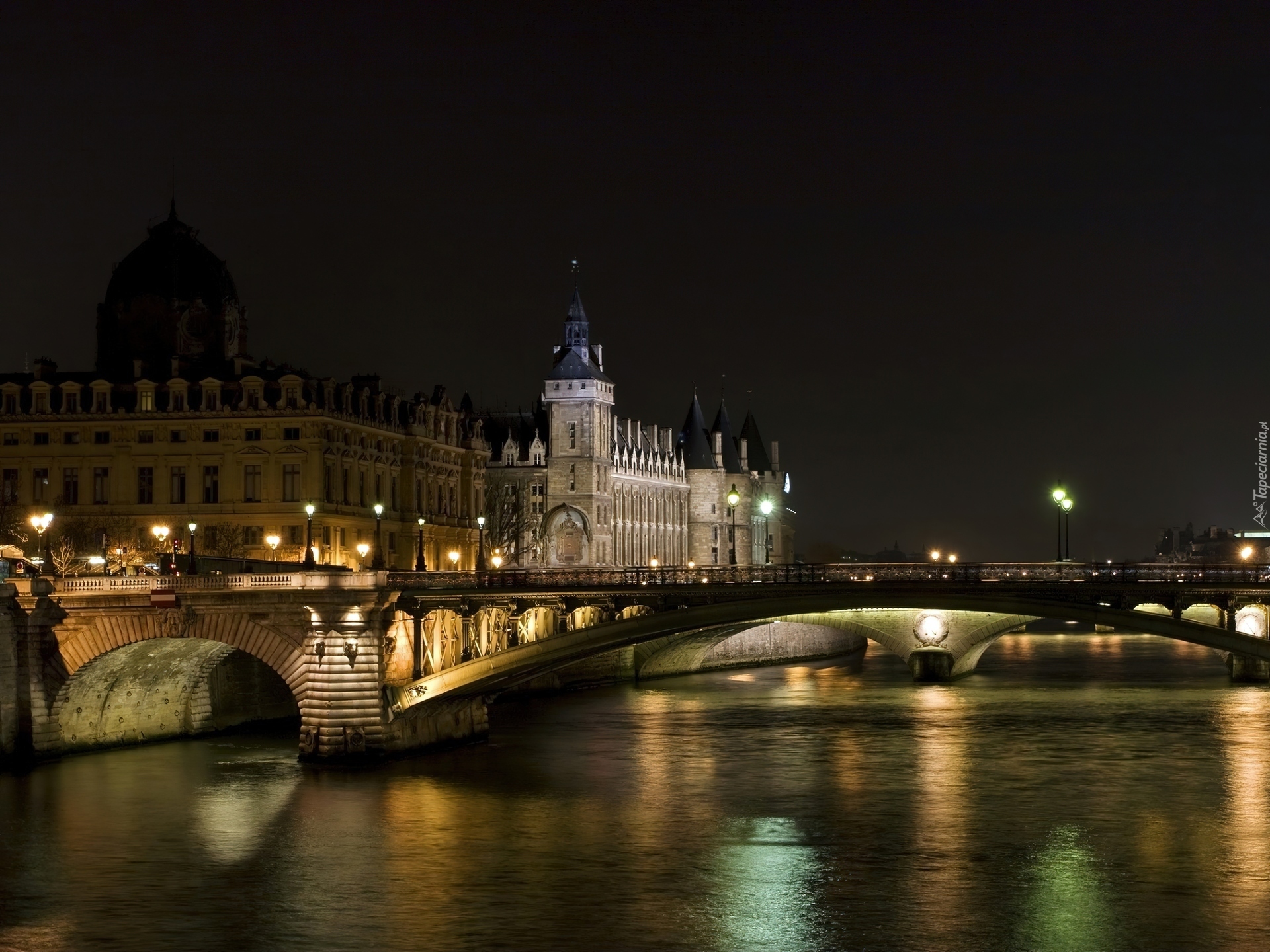 Muzeum Conciergerie, Palais de la Cité, Most Wymiany - Pont au Change, Rzeka Sekwana, Paryż, Francja