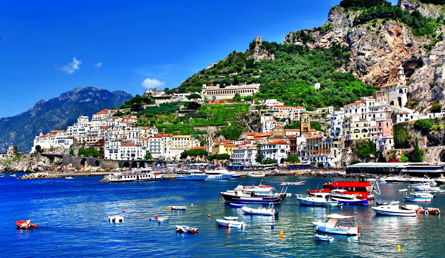 Włochy, Salerno, Góry, Motorówki, Jachty, Łódki